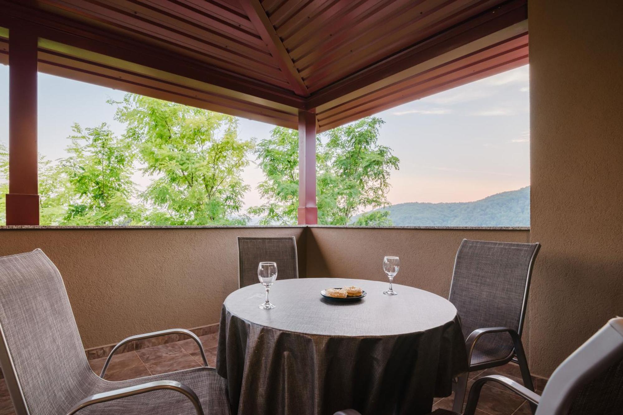 Carobni Pogled Zagreb Villa Ngoại thất bức ảnh