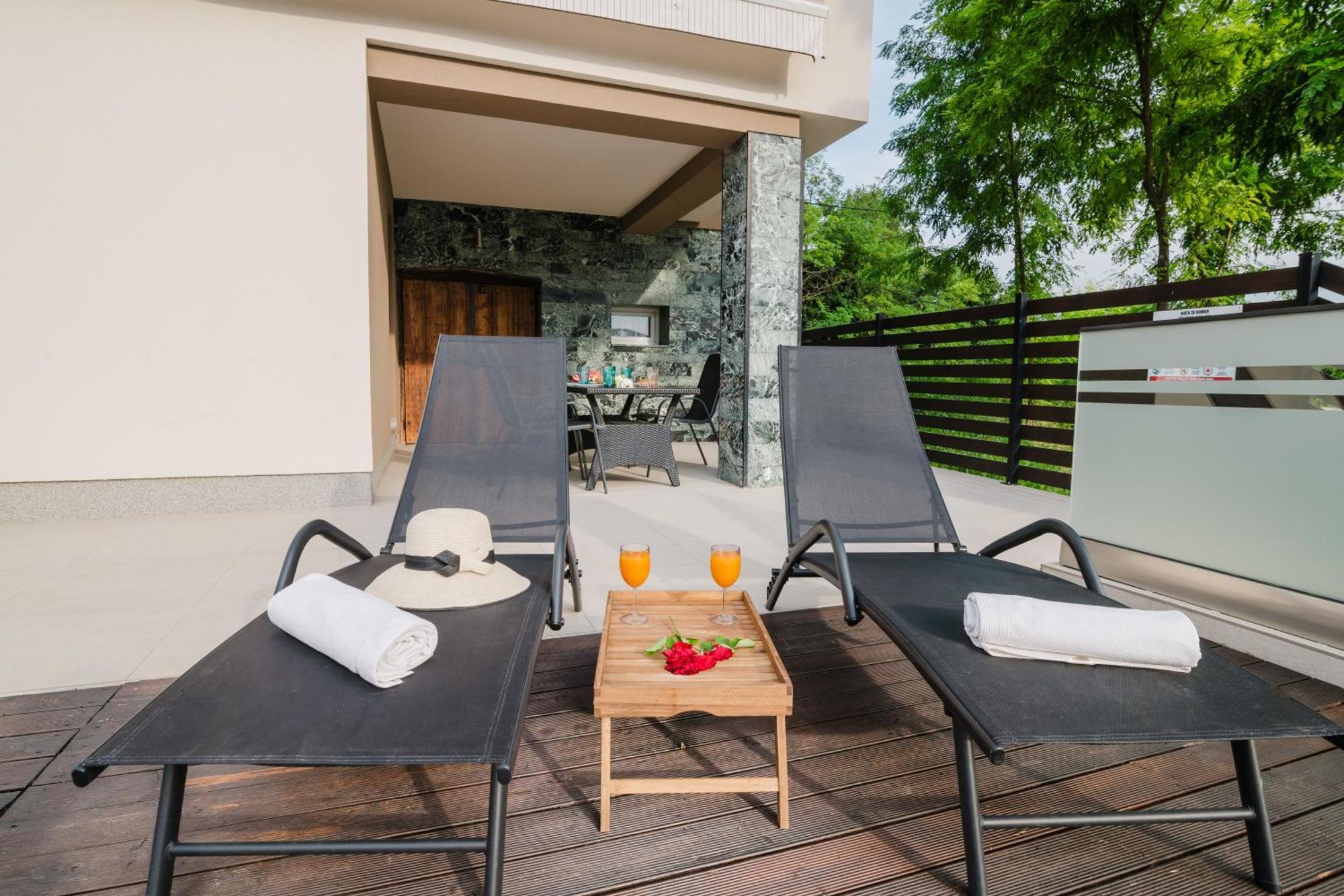 Carobni Pogled Zagreb Villa Ngoại thất bức ảnh